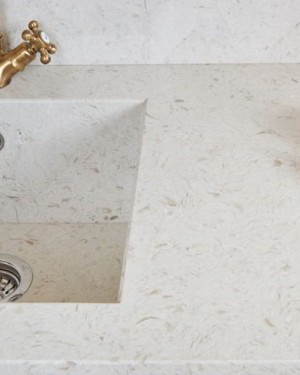 Стільниці з кварцевого каменю Vicostone BQ8583